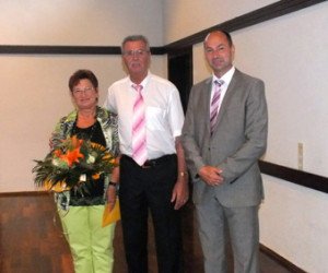 Norbert Forstner und seine Frau Irene Forstner werden verabschiedet